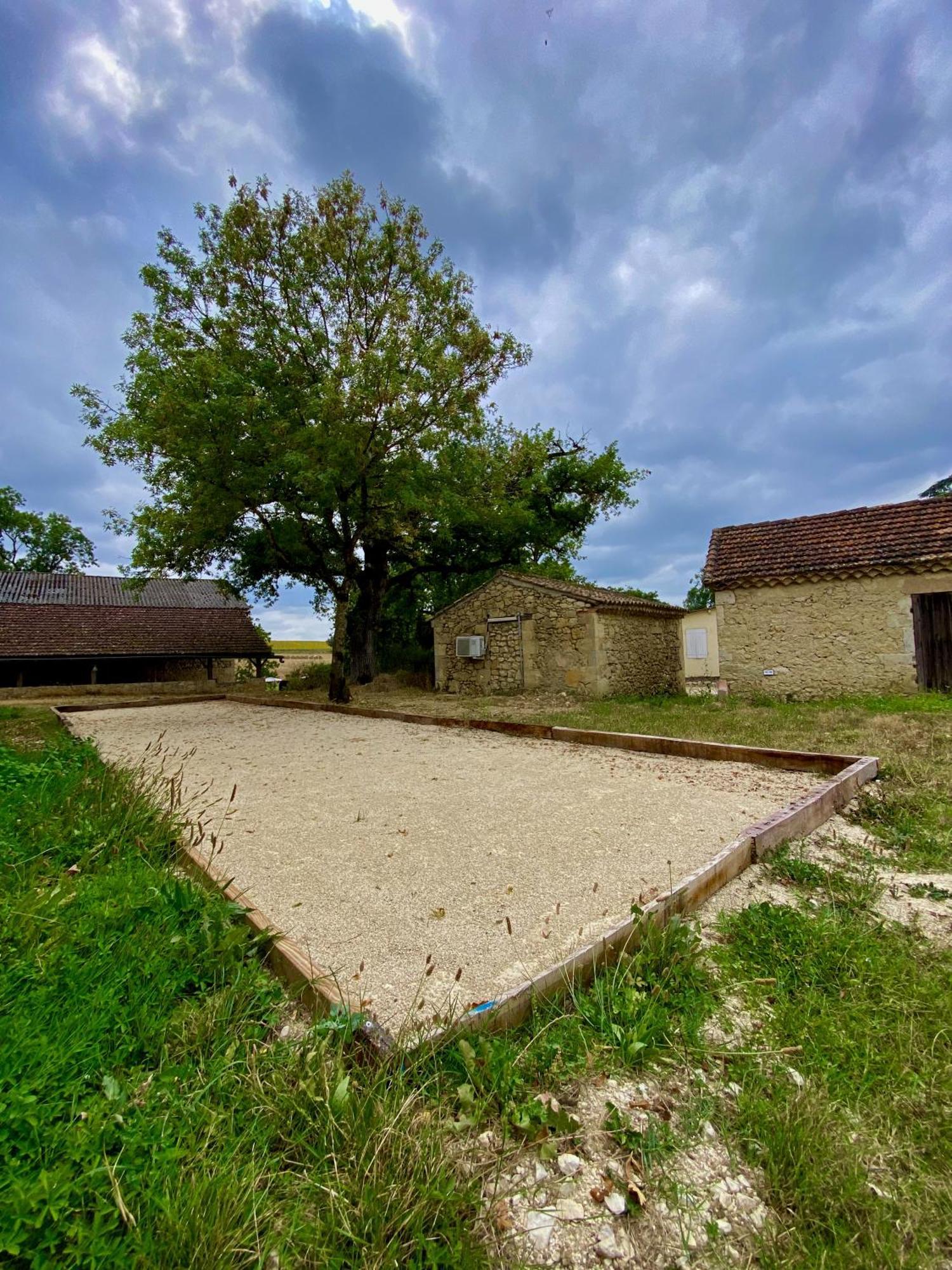 Chambres D'Hotes De Charme Avec Piscine - Le Clos Boissiere Valence-sur-Baïse Buitenkant foto